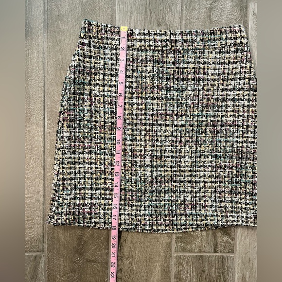 Ann Taylor Skirt Size Petite 4P - Picture 7 of 12